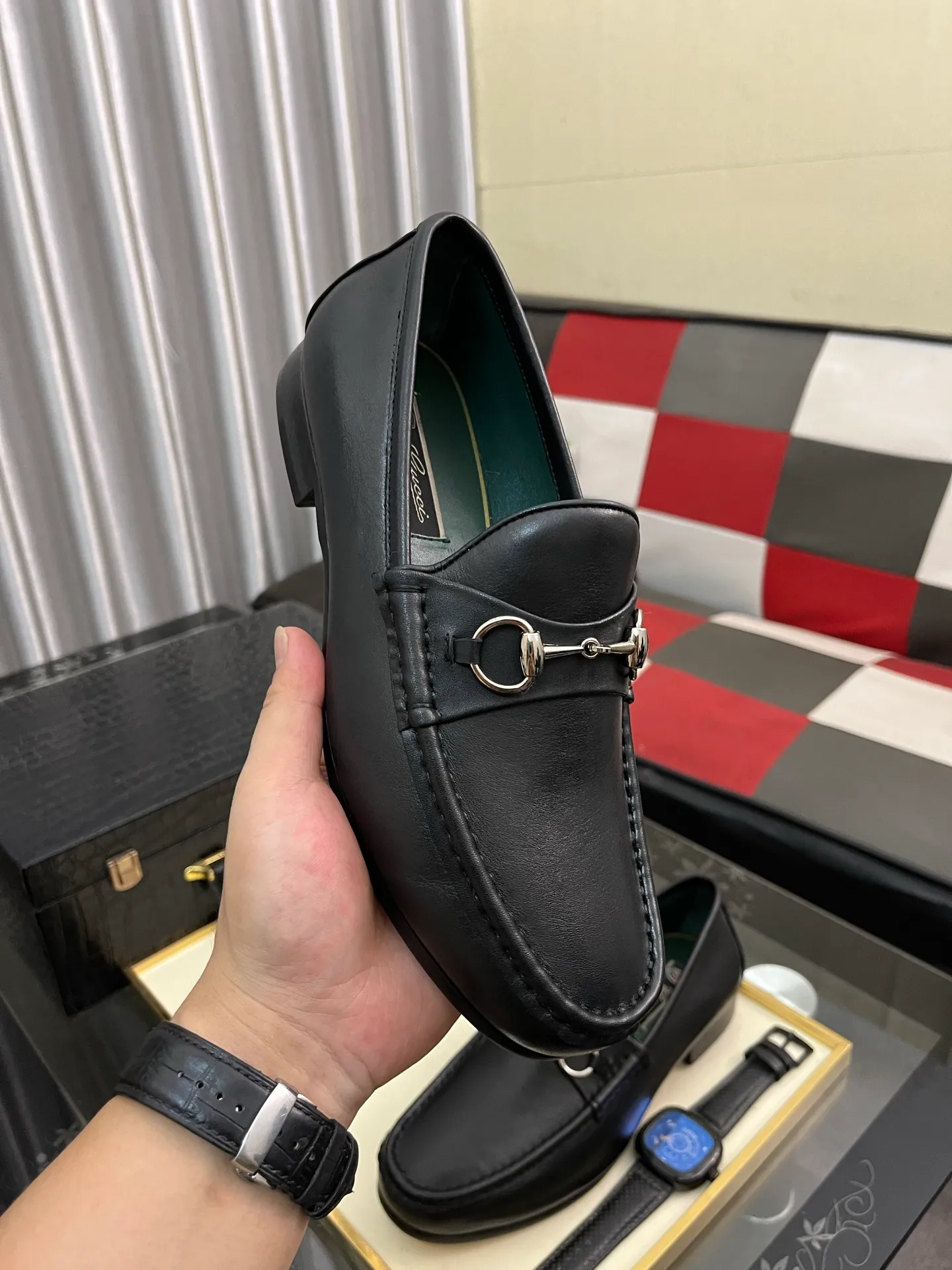 Men's Men's Shoes 💰540⌚️⌚️【GUCCI】The most popular classic Gucci leather shoes. Synchronized with the official website, the upper is made of Italian first-layer cowhide ➕cowhide lining, with unique brand and unique craftsmanship. Highlighting the hot style of the new year. Stop hesitating, stop wandering, get it now. Digital: 38--444️⃣colors available